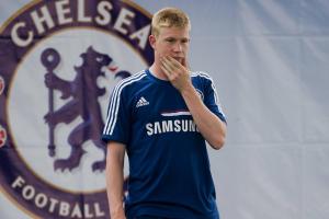 世界赛程-3年证明自己！德布劳内2012年800万来英超，15年再来英超时7600万