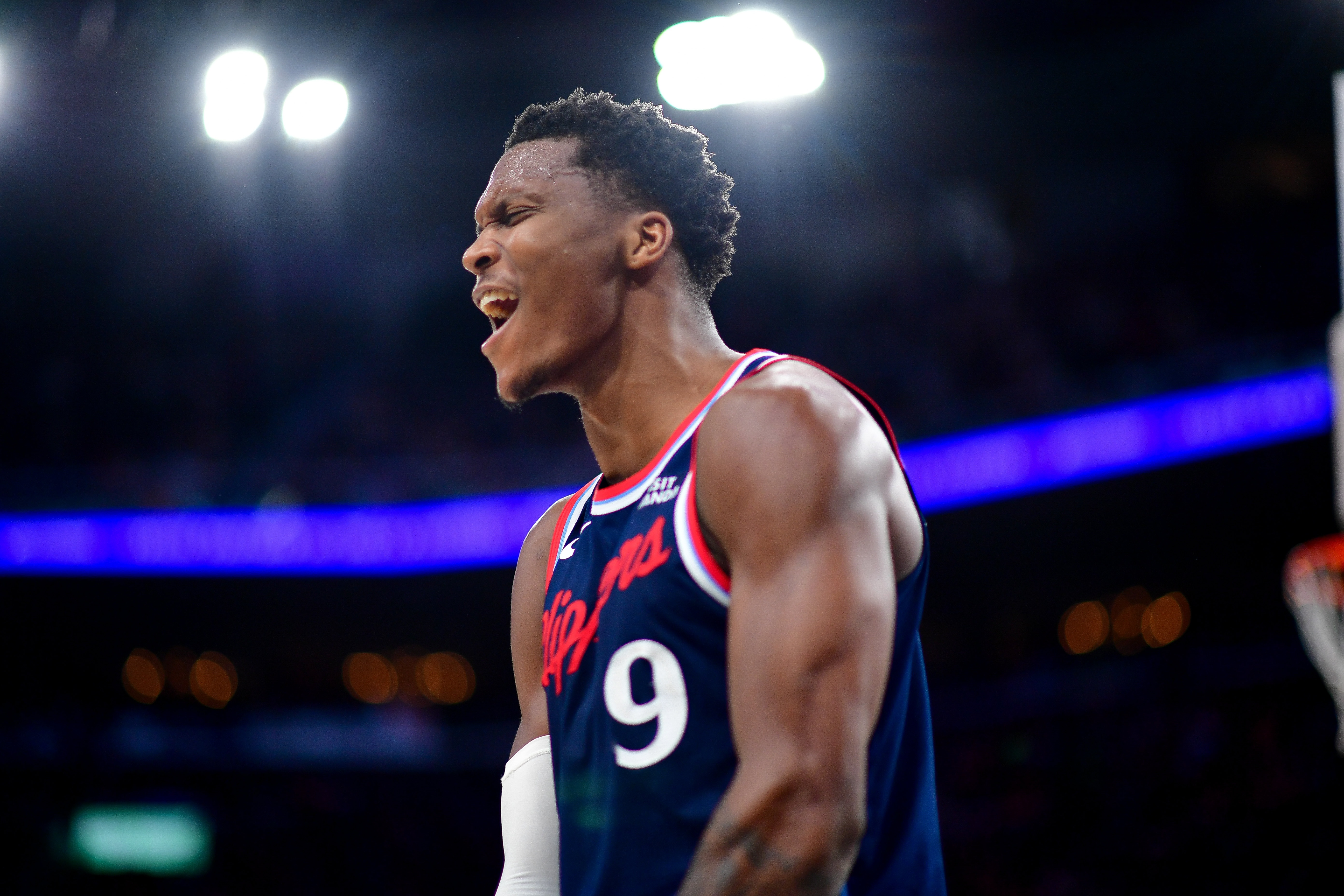 世界赛程-马瑟林：我最后是为新秀队友佩杜拉抢比赛用球 他得到NBA生涯首分