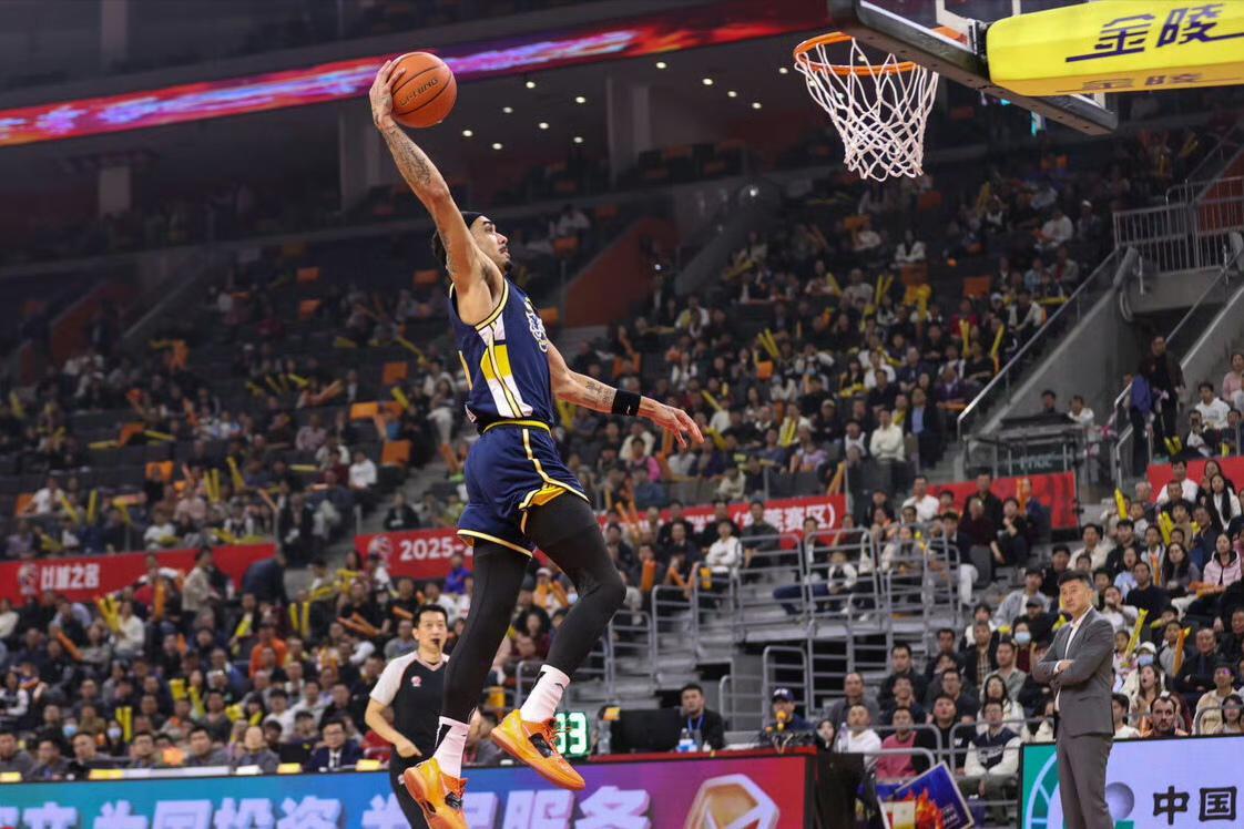 广东98-89天津！赛后传来2个坏消息3个好消息，杜锋满意胡明轩